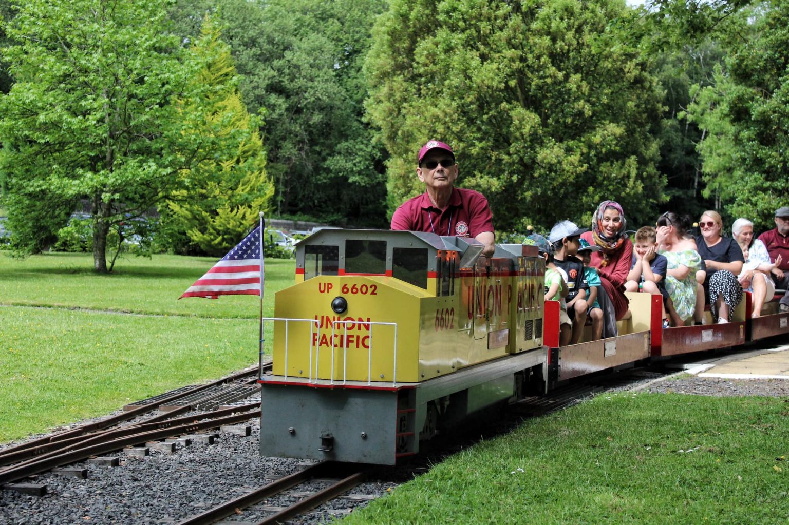 Thompson Park Miniature Railway - Thompson Park Railway